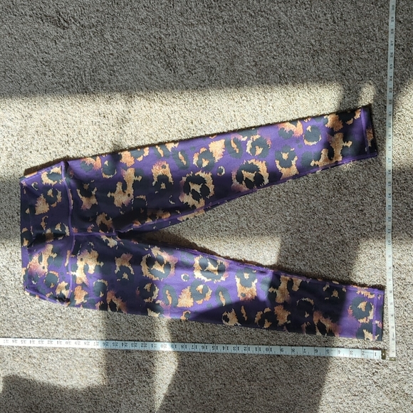 BMVMNT leggings - Picture 1 of 3